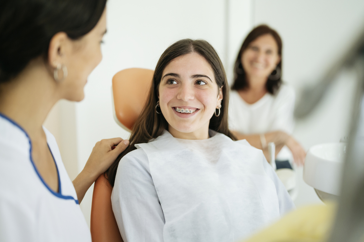 retener dientes tras ortodoncia